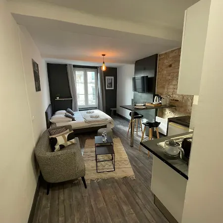 Timus, Hyper Centre De דירה *