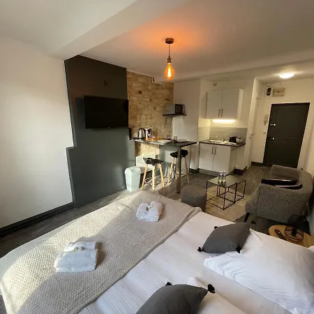 Timus, Hyper Centre De * קאין